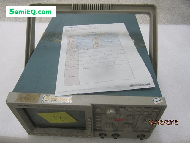 TEKTRONIX TDS350 (Oscilloscope)(SN : B031329)